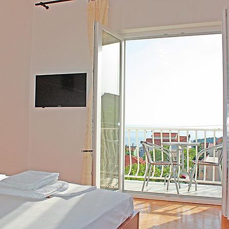 Bougainvillea Apartments Makarska Exterior photo