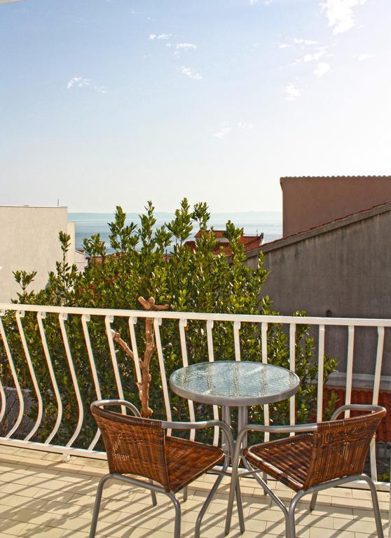 Bougainvillea Apartments Makarska Exterior photo