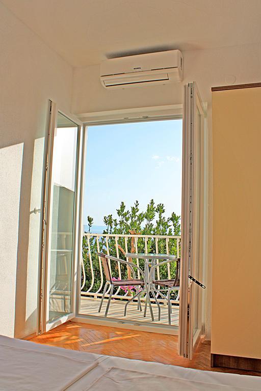 Bougainvillea Apartments Makarska Exterior photo