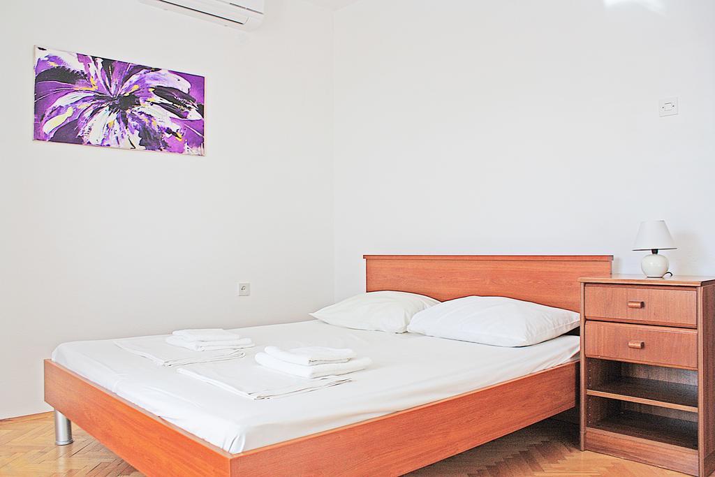 Bougainvillea Apartments Makarska Exterior photo